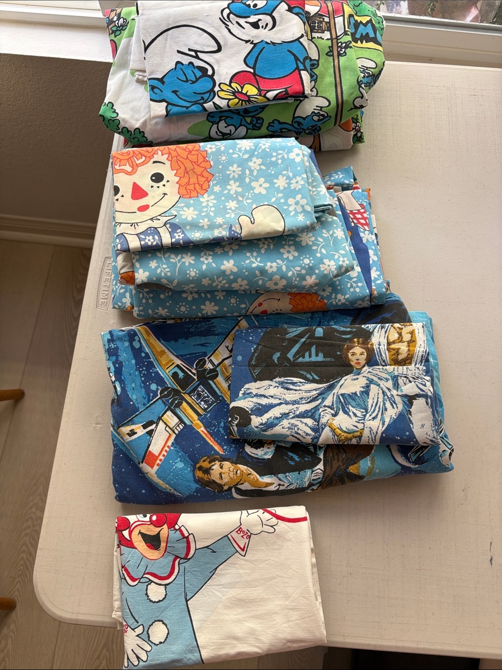 Vintage twin bedding. Star Wars, Raggedy Ann and Andy